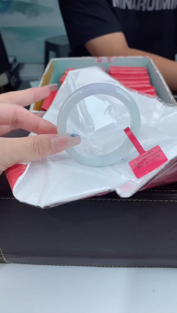 【闪购商品】翡翠手镯未镶嵌2翡翠手镯