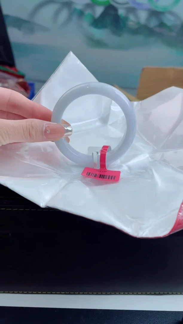 【闪购商品】翡翠手镯未镶嵌77翡翠手镯