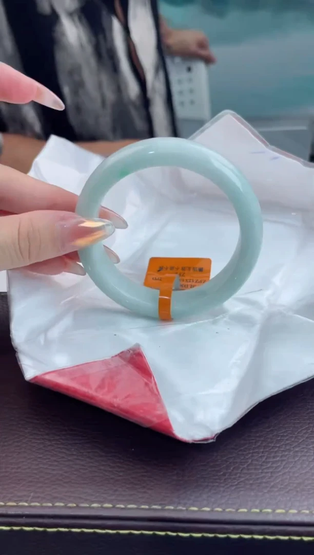 【闪购商品】翡翠手镯未镶嵌31翡翠手镯