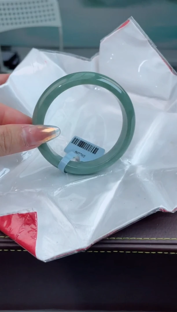【闪购商品】翡翠手镯未镶嵌8翡翠手镯