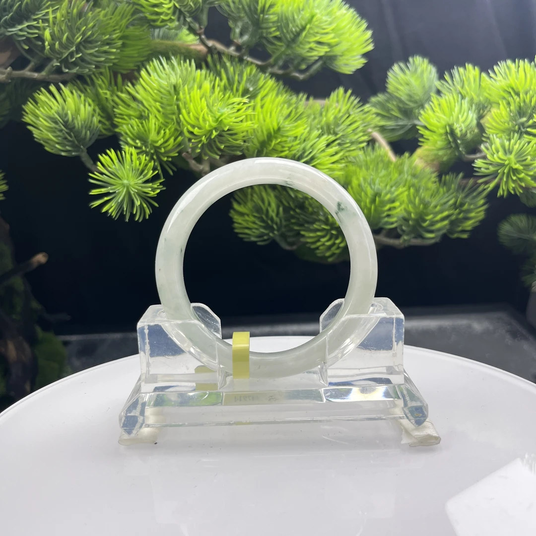 56.2【刀客砍价王】叨叨-天然缅甸A货翡翠手镯   L2