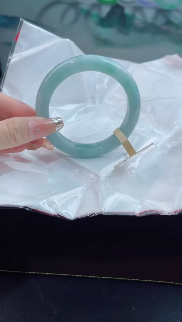 【闪购商品】翡翠手镯未镶嵌2翡翠手镯