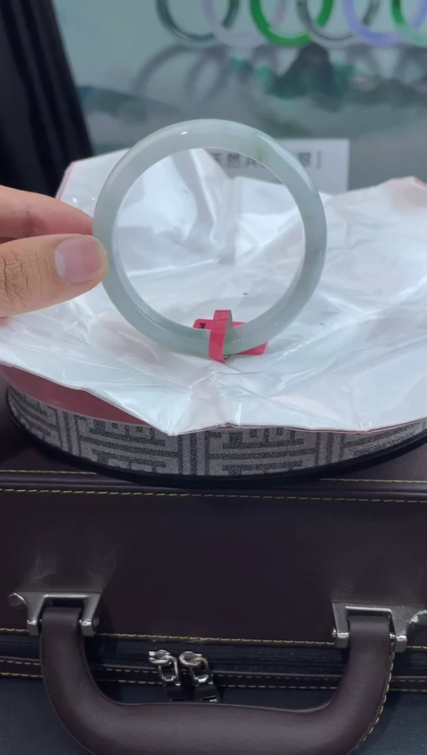 【闪购商品】翡翠手镯未镶嵌12翡翠手镯