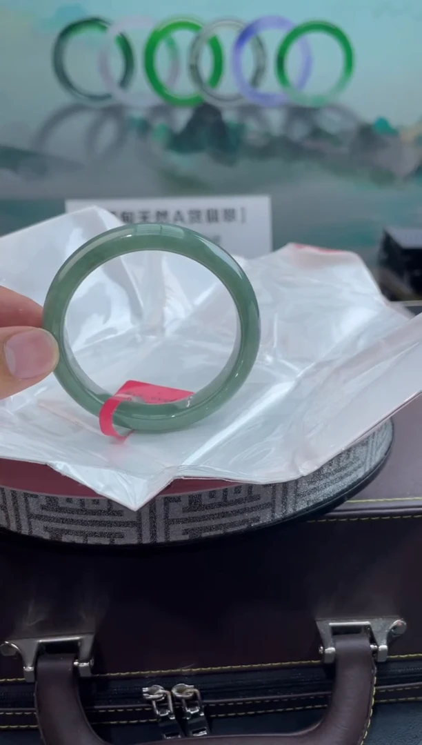 【闪购商品】翡翠手镯未镶嵌8翡翠手镯