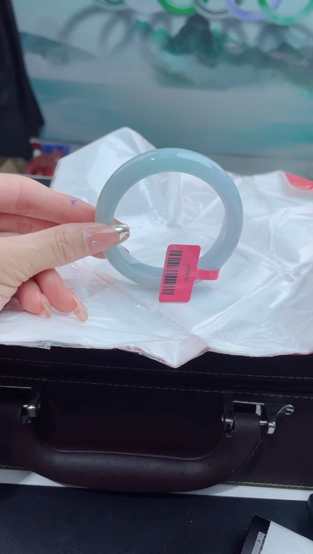 【闪购商品】翡翠手镯未镶嵌9翡翠手镯