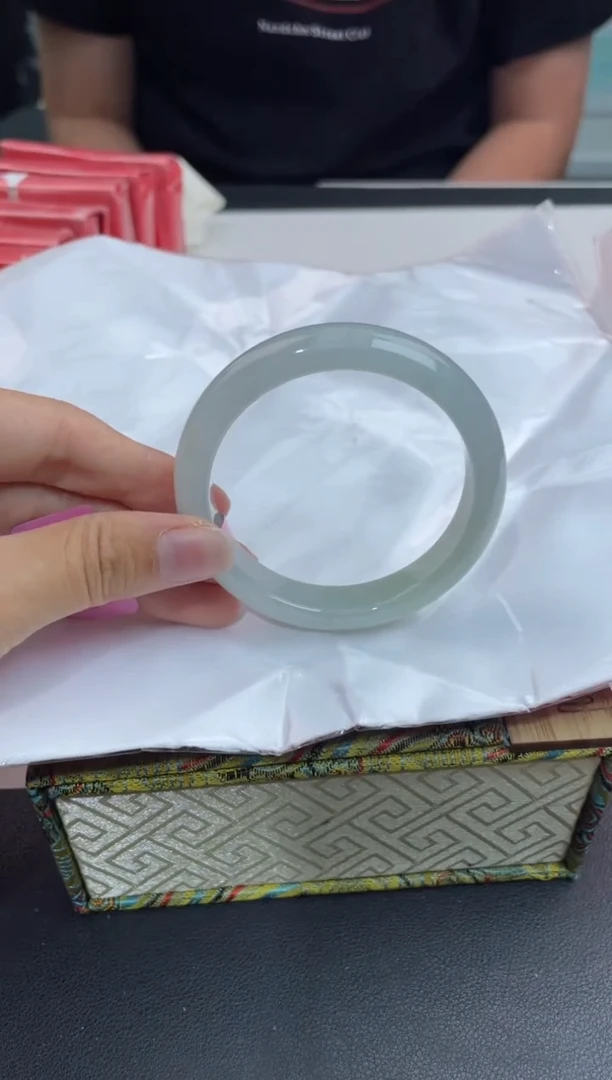 【闪购商品】翡翠手镯未镶嵌3翡翠手镯53