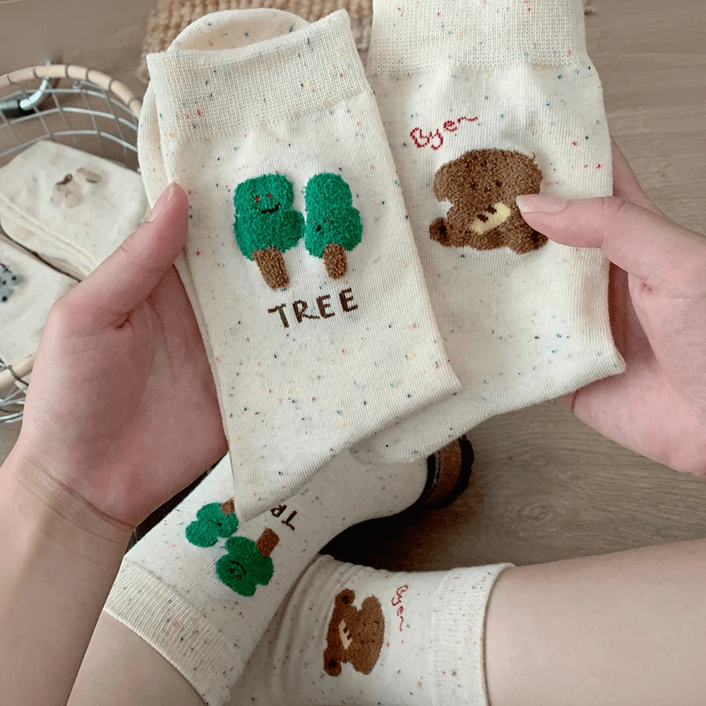 【秋冬推荐】中筒袜小动物点子纱可爱卡通女生中高筒百搭棉袜潮袜