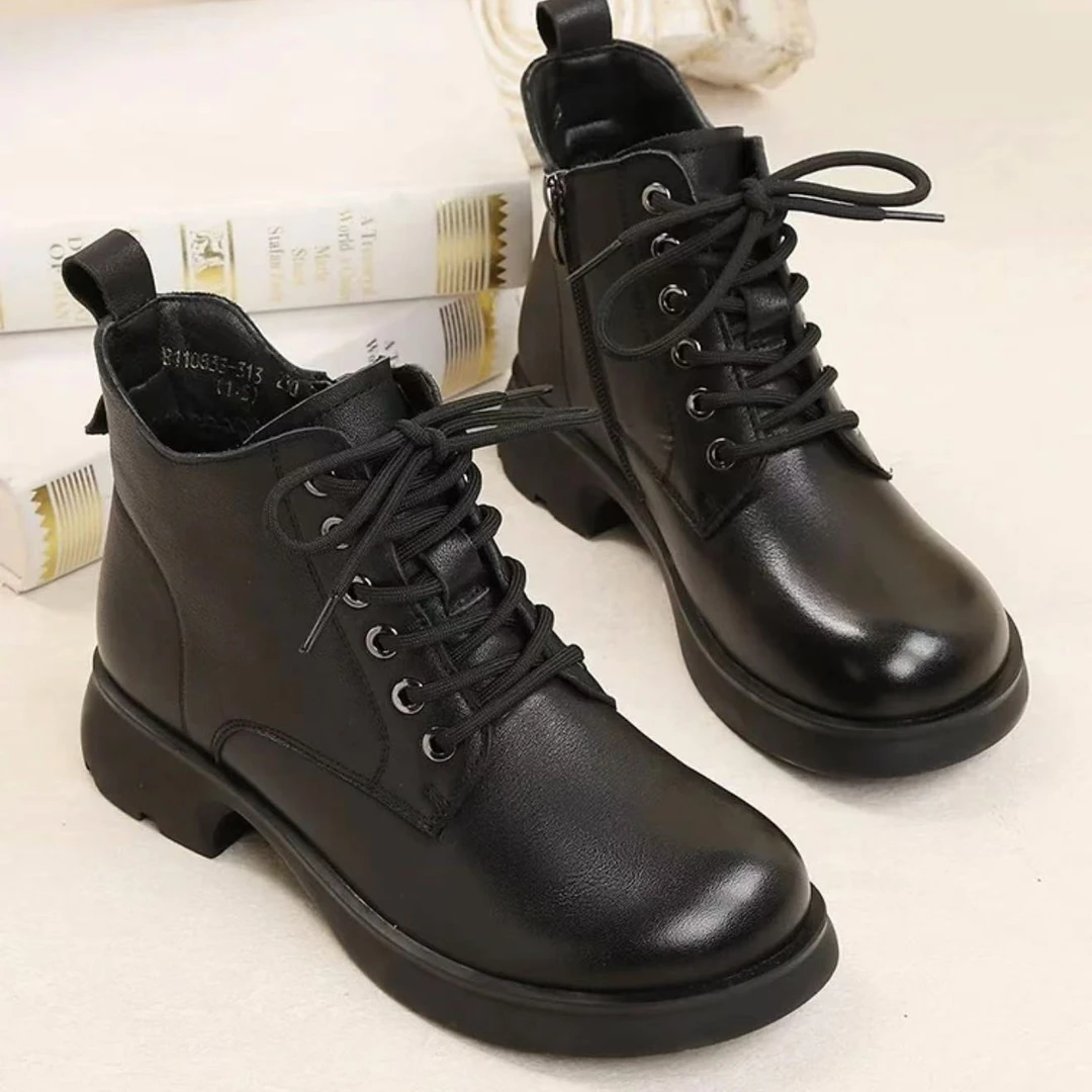 新款百搭舒适款女士马丁靴0192