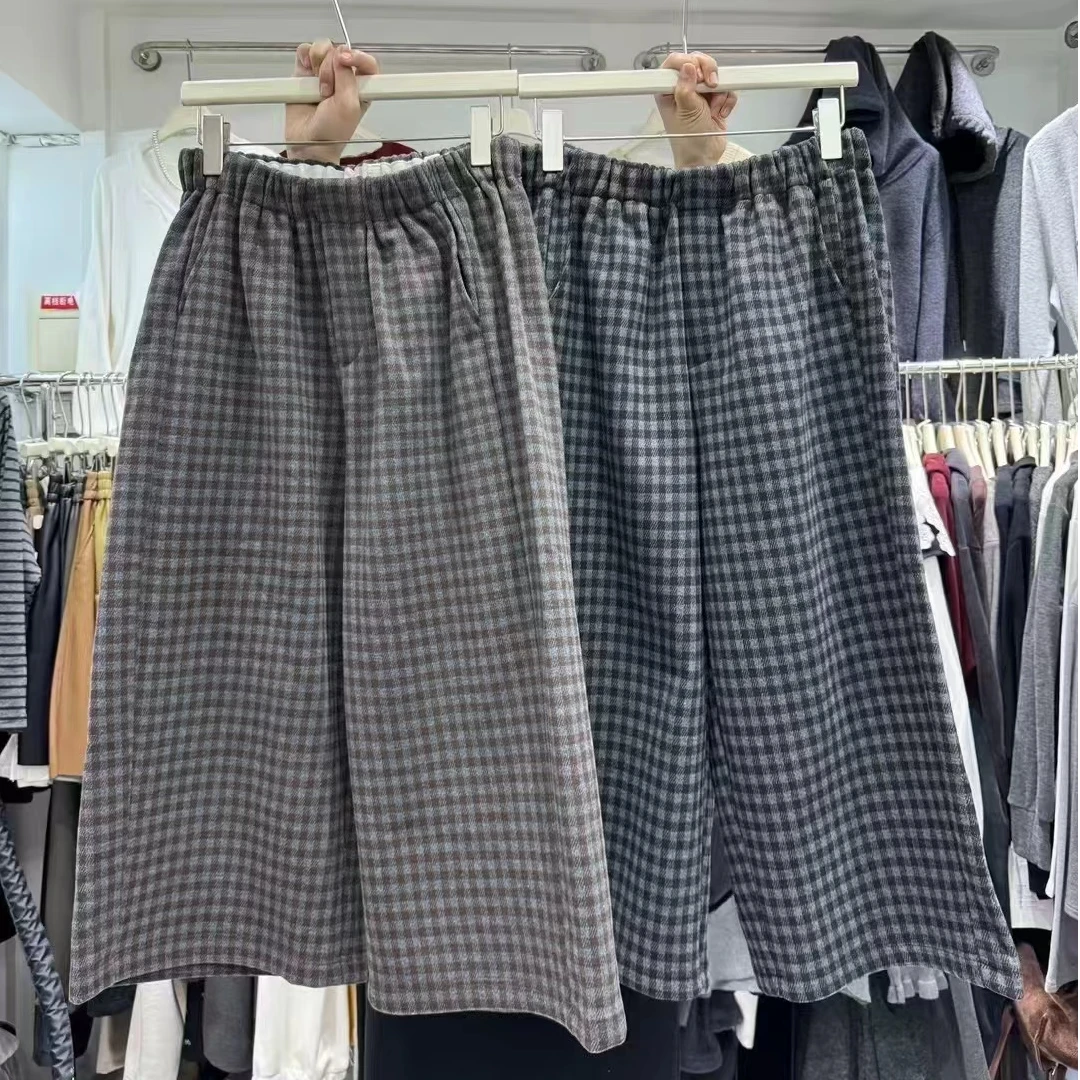 胖MM大版松紧腰格纹加绒韩版百搭显瘦格子阔腿宽松高腰休闲裤女