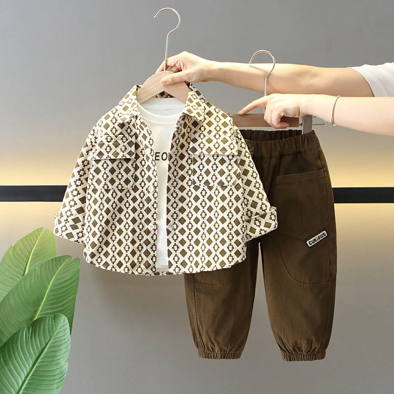 男童秋季套装新款儿童春秋装时髦春装帅气宝宝衬衫工装裤三件套潮