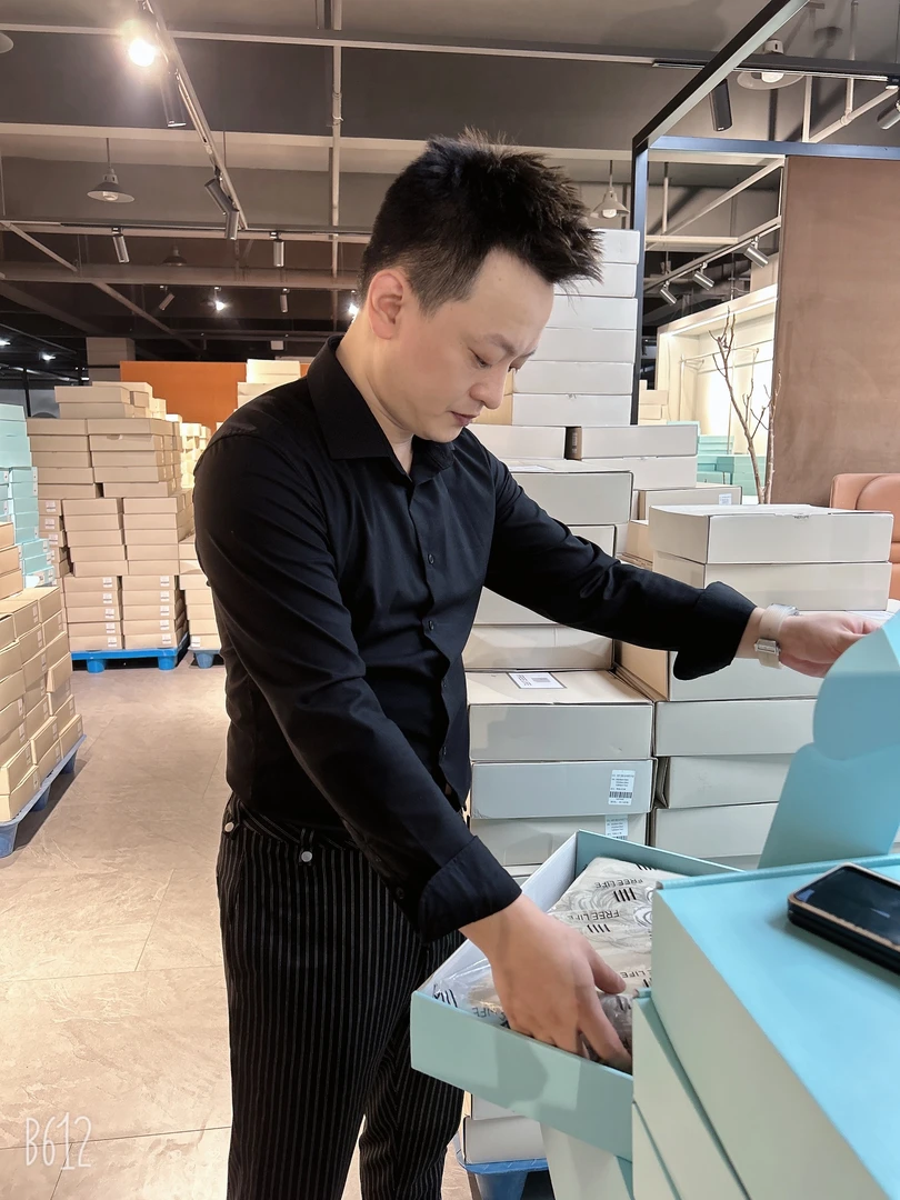 老宋精选-新款超细旦天丝棉【依芙德伦-金】数码印花 四件套-1411