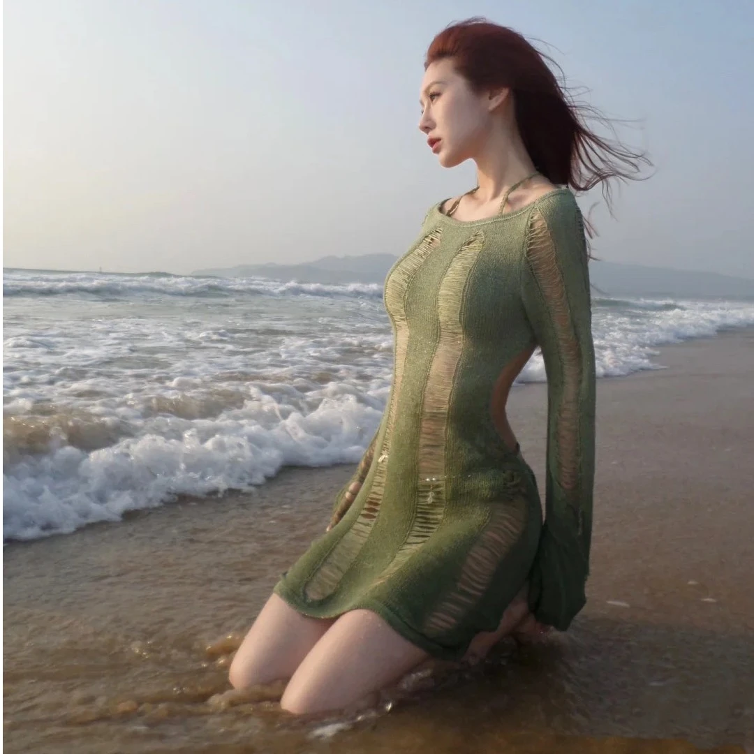 YQM【复古】夏季时尚新款游泳衣性感比基尼小胸三件套罩衫度假泳装