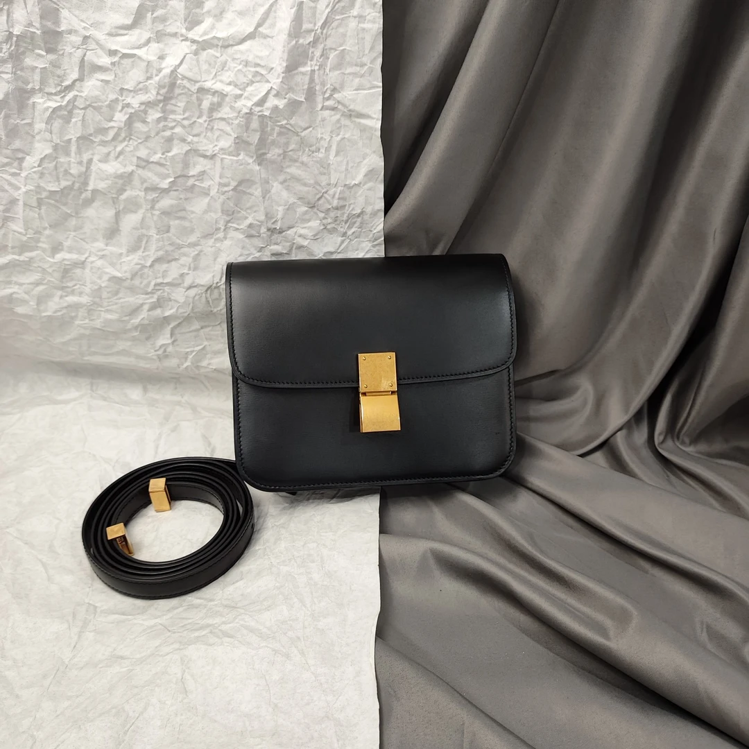 95新 Celine/思琳 【文子姐专属】W427/黑金TEEN/882561