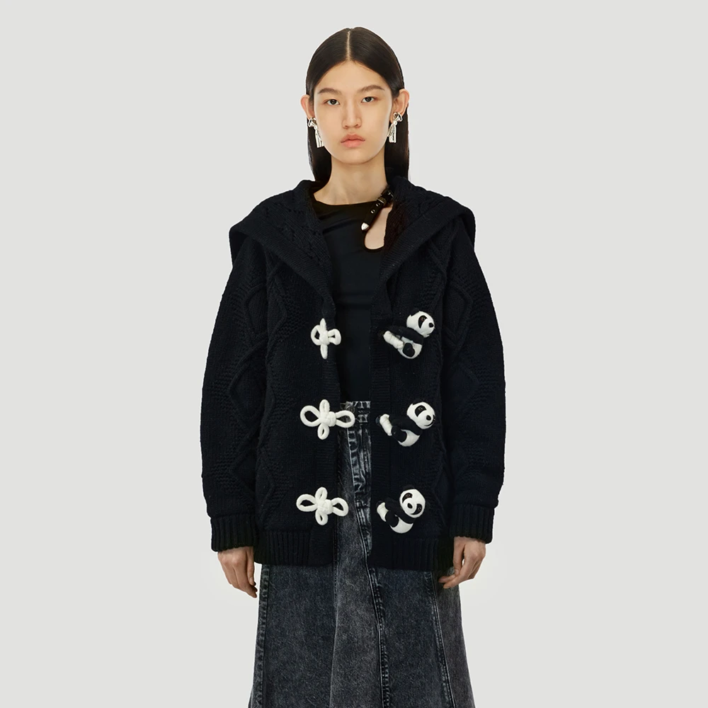 UOOYAA/乌丫经典款复古熊猫玩偶钩针羊毛混纺棉服UY21412M405080