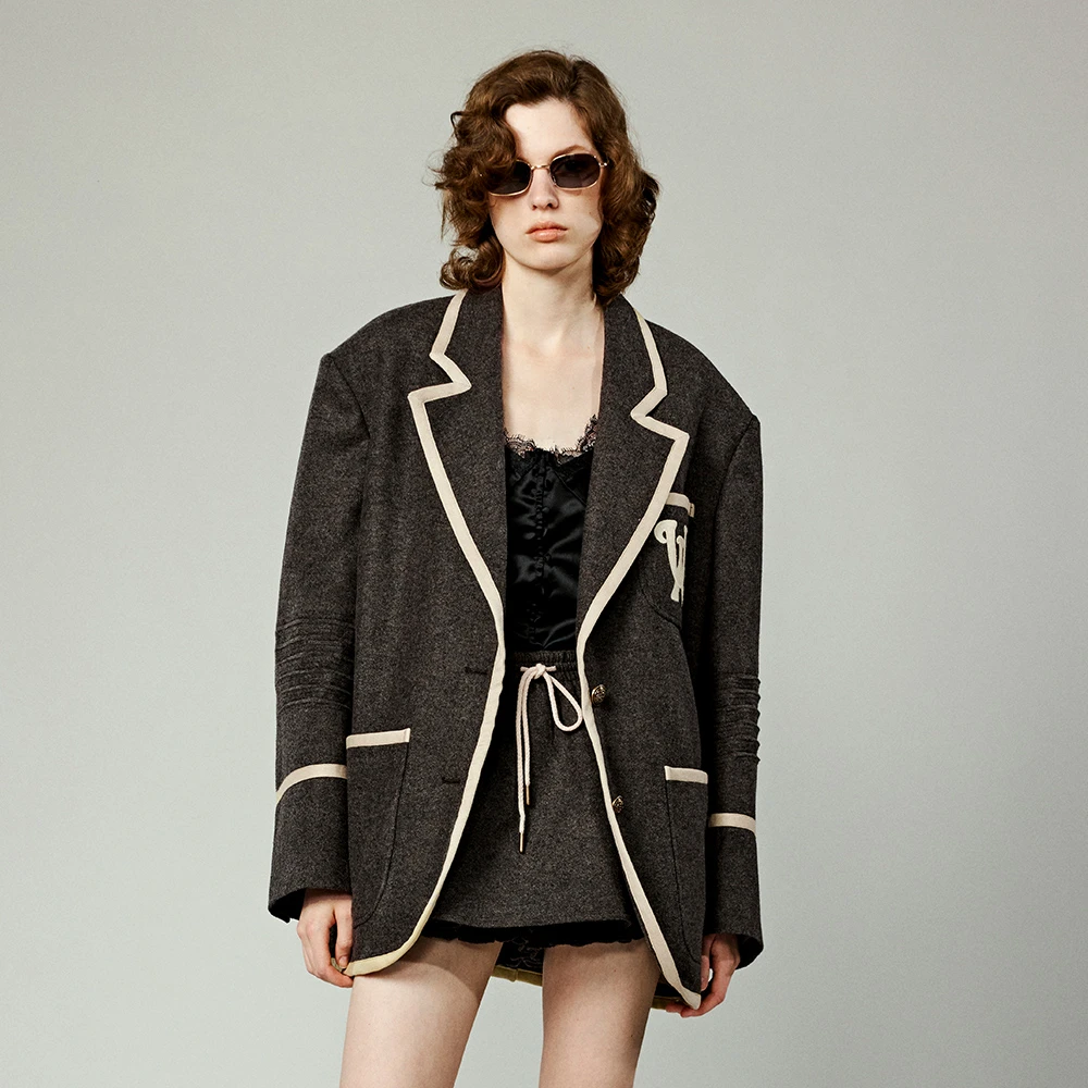 UOOYAA/乌丫「学院」系列松弛复古压褶西装UY24312X138131