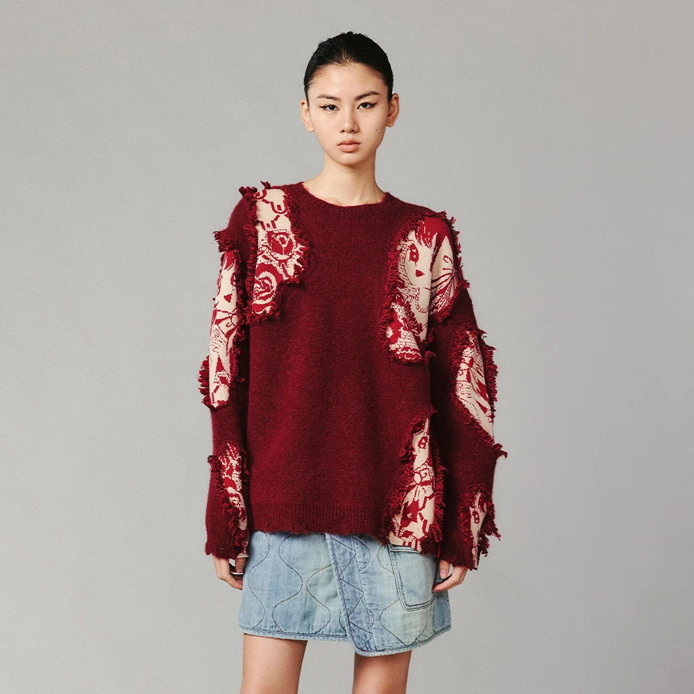 UOOYAA/乌丫冬季经典款俏皮年画美少女破洞缝补套头毛衫 9146