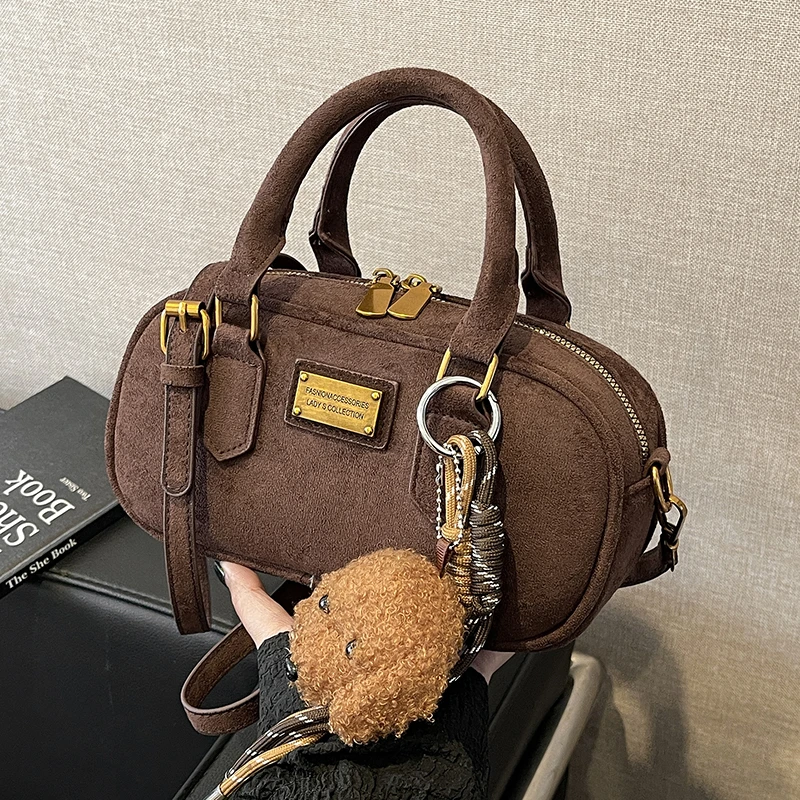 CHEVIOS KOIRH手拎时尚磨砂保龄球包女高级感简约休闲单肩包2024