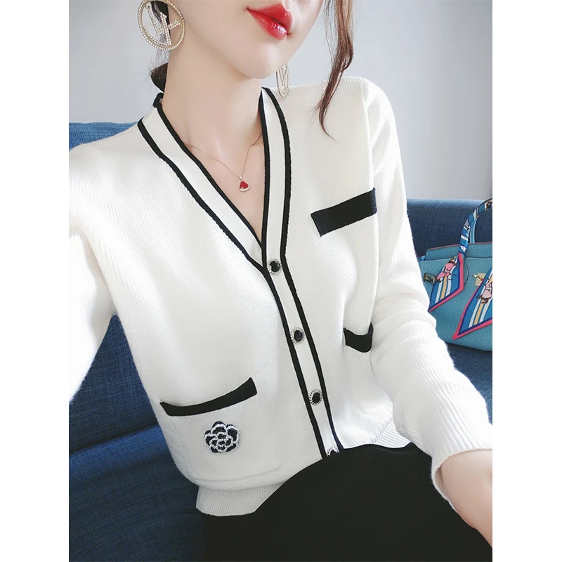 气质v领长袖针织开衫上衣女新款休闲慵懒风女士毛衣外套 ZL9116