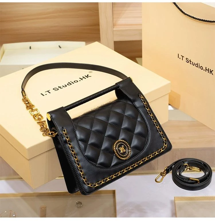 香港2024新款网红原创腋下包女小方包百搭今年流行手提单肩斜挎包