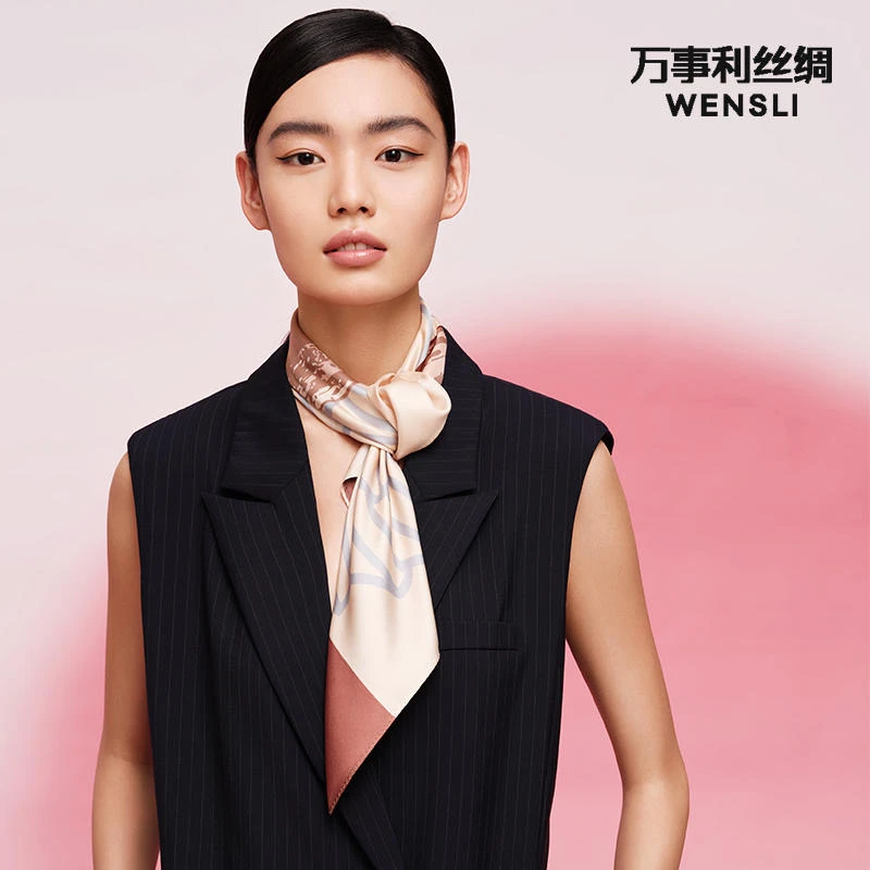 Wensli/万事利【好运连连】63cmX63cm双面100%桑蚕丝花卉真丝中方巾