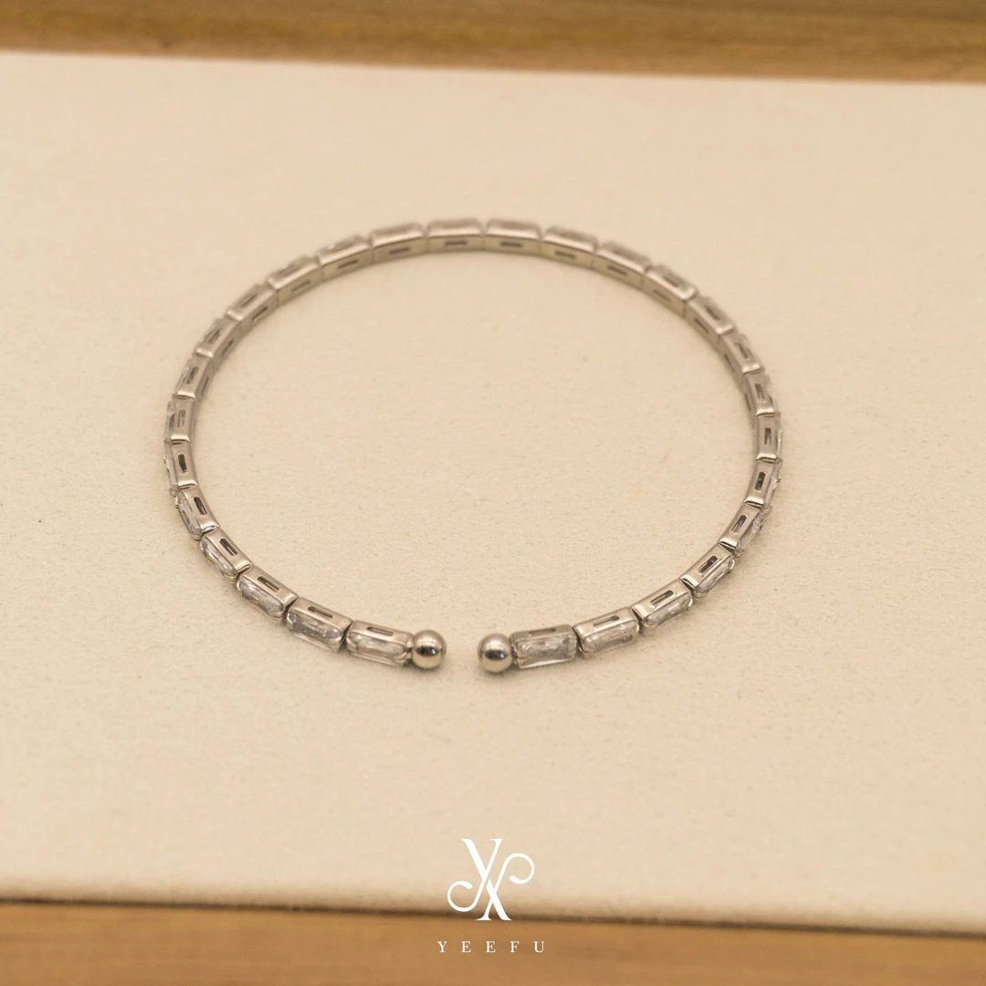 铜合金锆石手链 长方满钻夏精致设计感轻奢小众开口冷淡简约0202