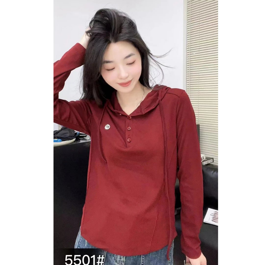 5501秋款连帽小衫