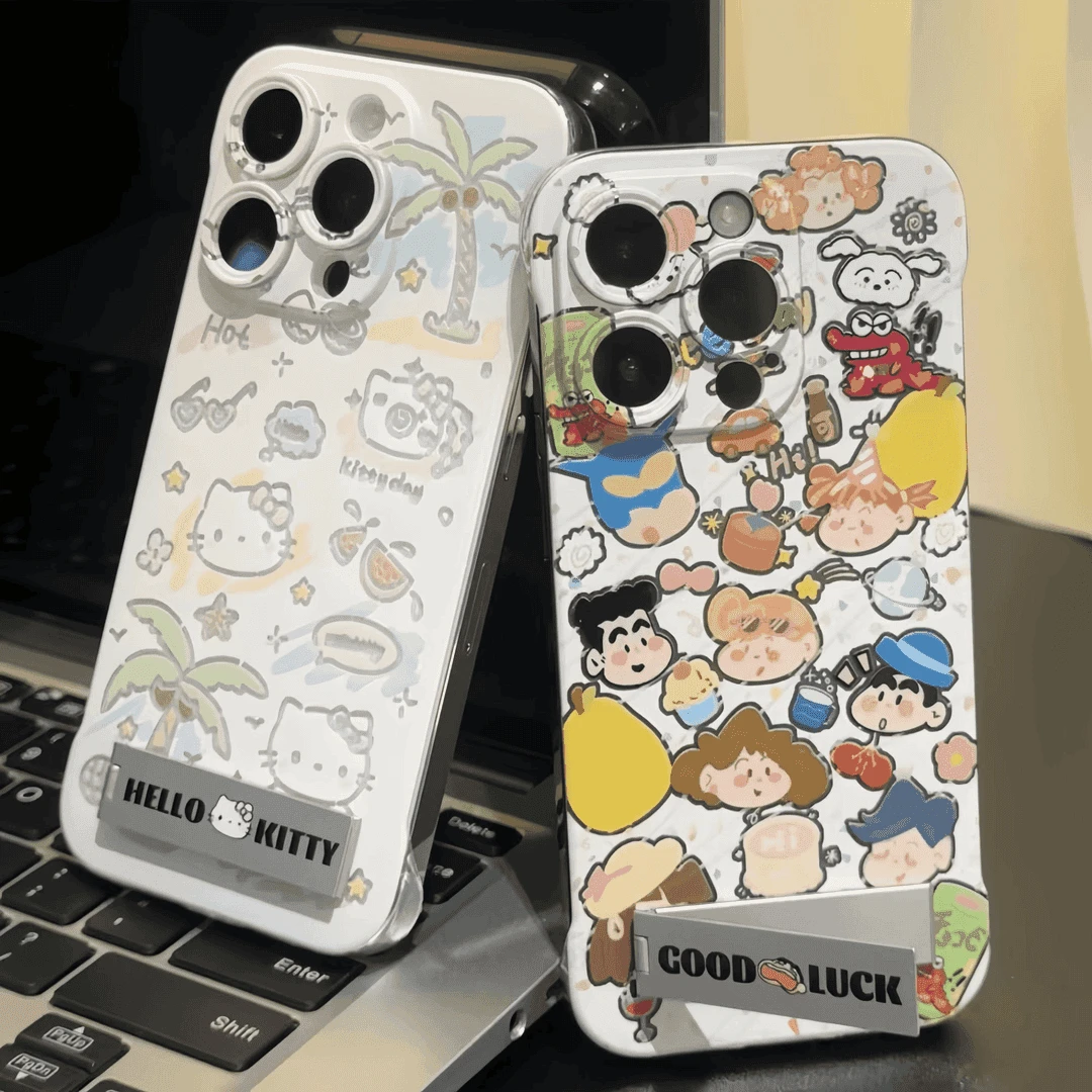 凯蒂猫小新合集支架适用苹果15手机壳iphone13/14无边框11/12硬