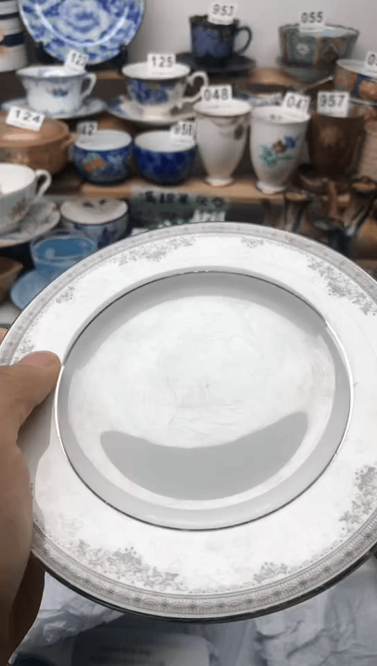 【闪购商品】瓷片23中古回流商品默认微瑕