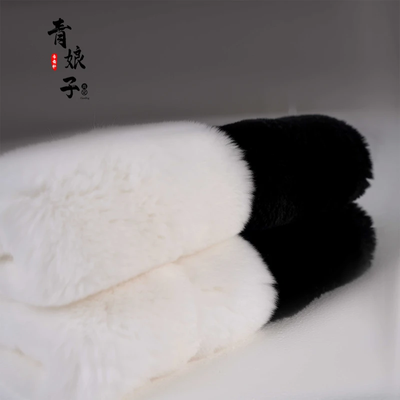 青娘子秋冬新款保暖软糯亲肤时尚百搭毛绒加厚獭兔毛围脖---41396