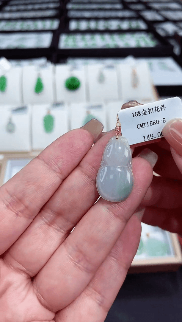 【闪购商品】翡翠颈饰18K金镶嵌葫芦多人@@CMT15804