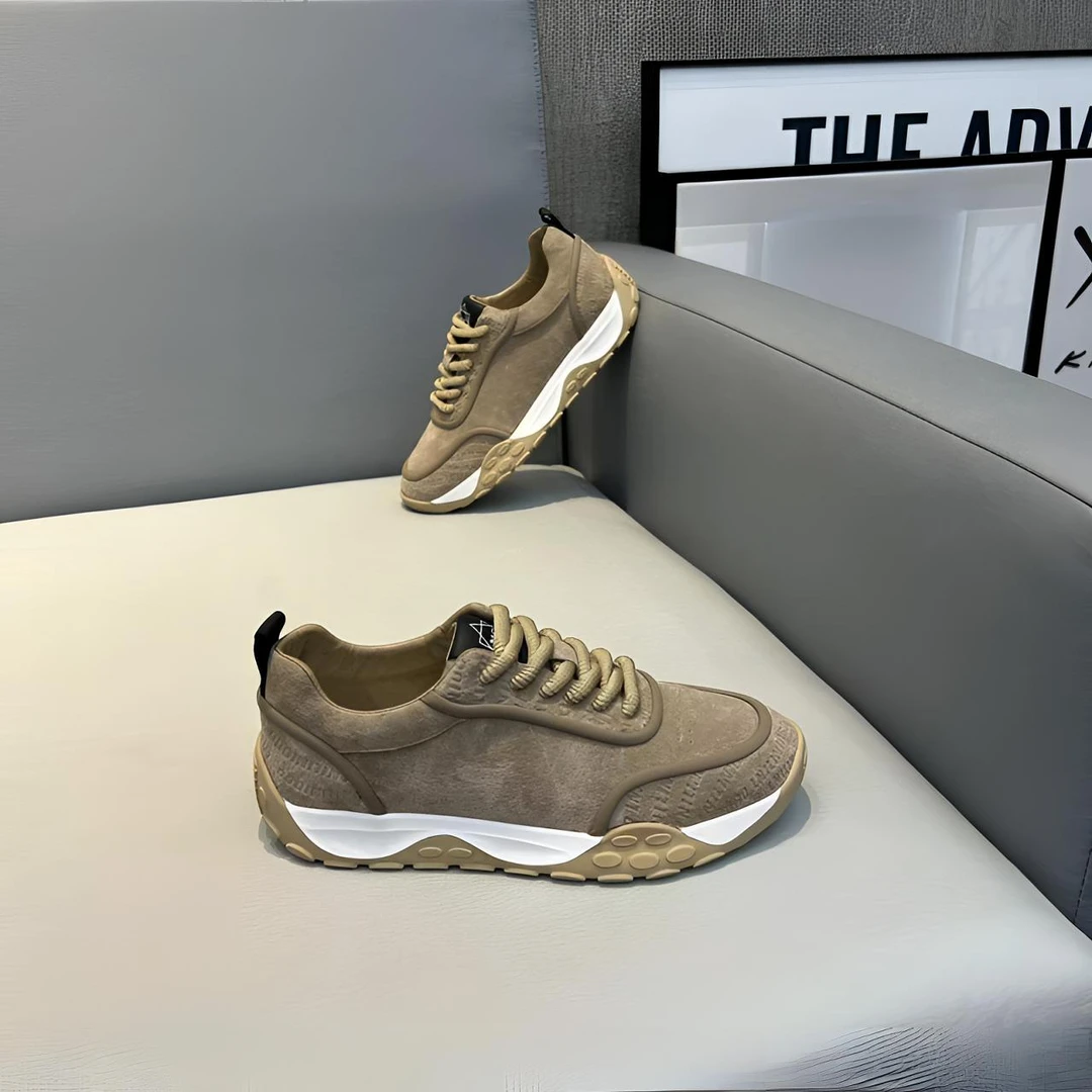 秋季新款男鞋翻毛皮面厚底纯色简约欧洲站轻奢百搭时尚潮男休闲鞋