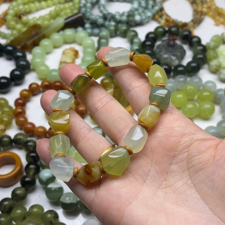 蛇纹石玉手串未镶嵌叶*可