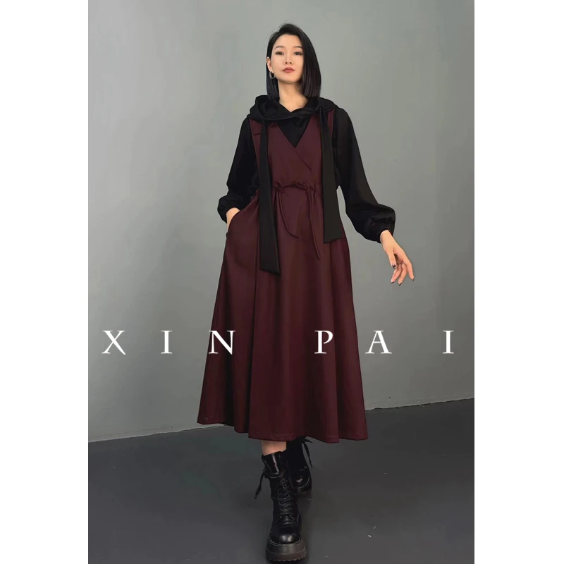 鑫鑫原创2024秋季新款时尚减龄欧美中长款无袖背带连衣裙1526