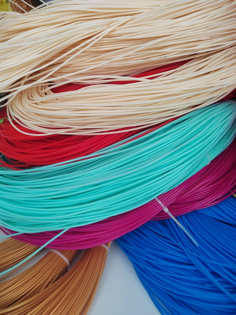 五斤1608塑钢带 两个普通收口针十个链接管  实心园藤材料包