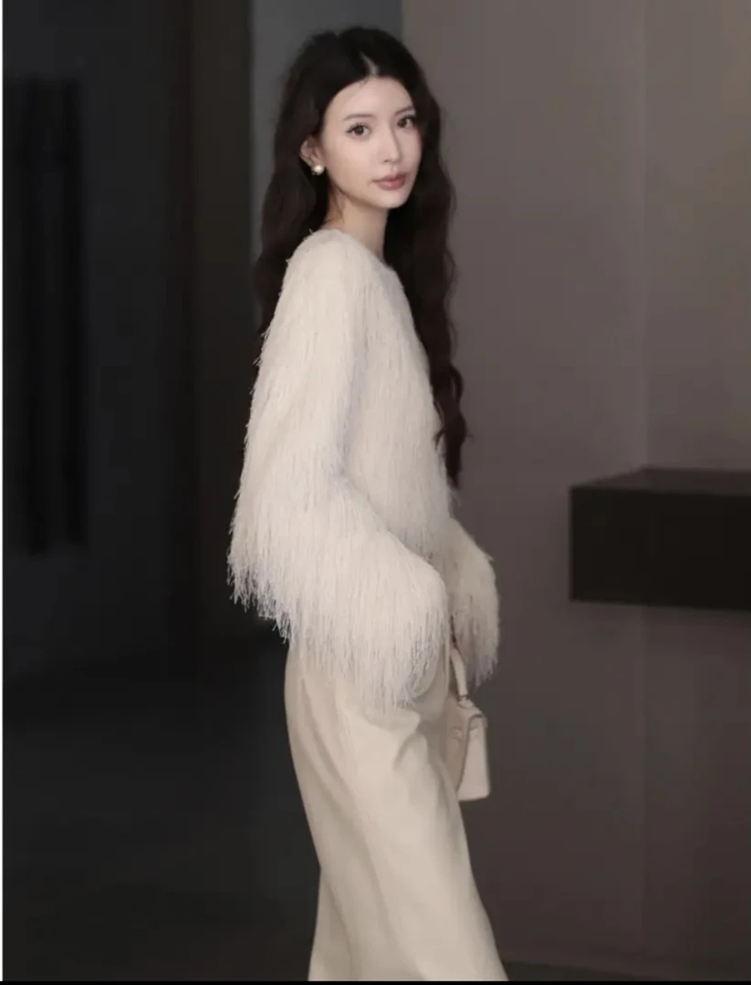 【YYZ】软软心动 流苏圆领亮闪闪上衣减龄设计感小香风显瘦气质长袖