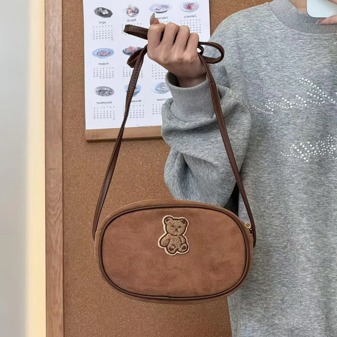 一张同学时尚百搭可爱小熊手提单肩斜挎包C2258棕