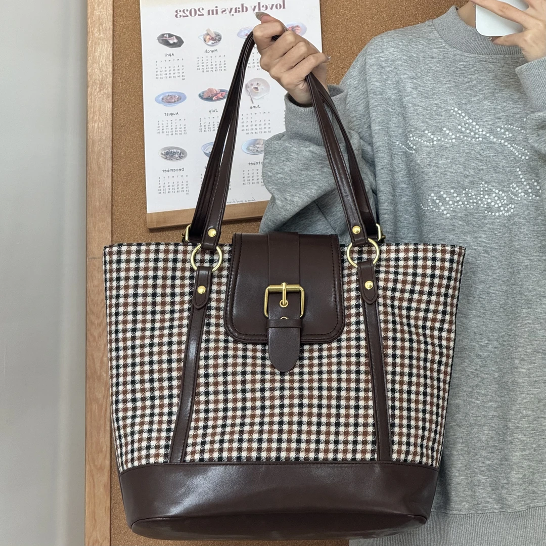 一张同学时尚百搭复古高级感一包多背C1826千鸟格棕