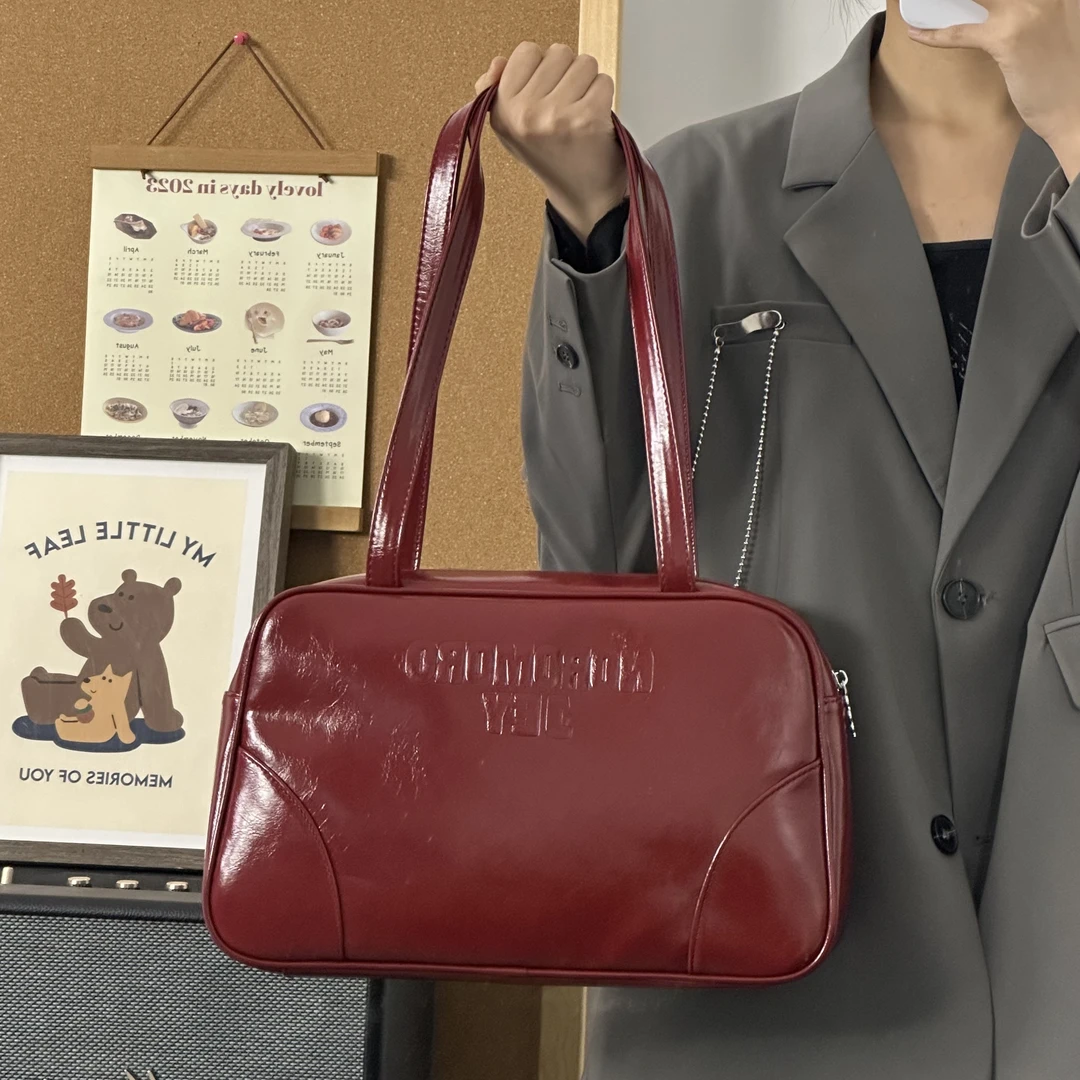 一张同学手提单肩包C2390酒红色