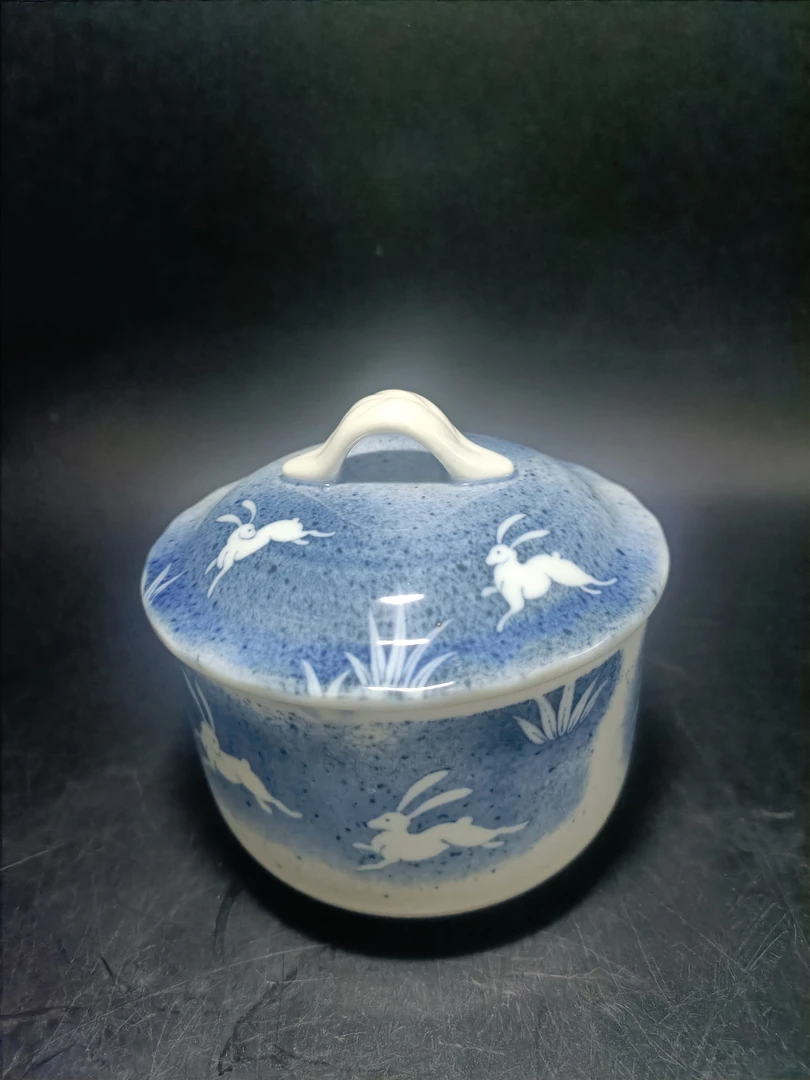 青花小兔盖碗 01/20盖内有个小釉点 介意勿拍纯手工陶瓷复古