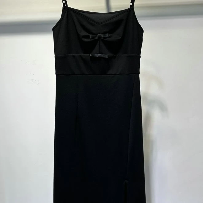 品质吊带连衣裙（不含配饰）-0355