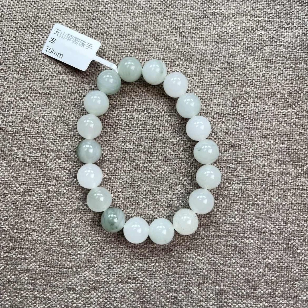 10mm天山翠圆珠手串
