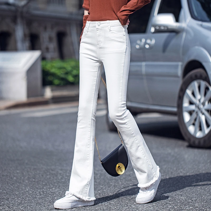白色裤子微喇牛仔裤2025冬季女装弹力高腰修身显瘦喇叭裤女款裤子