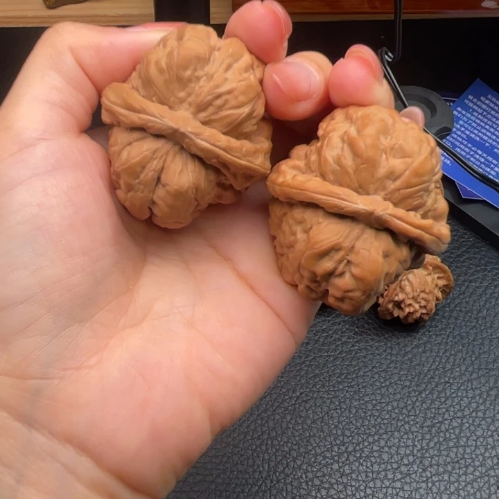 文玩核桃吊坠离*蛤蟆头42