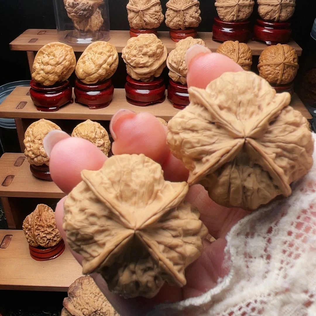 文玩核桃把件四棱26号