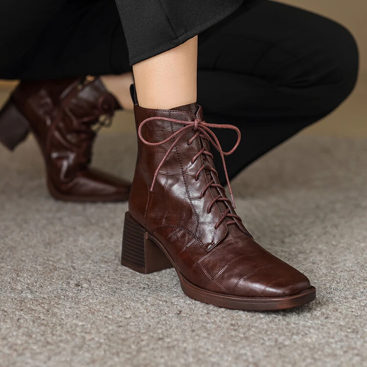 里外纯皮～牛皮6cm高跟圆头短靴气质马丁靴英伦风女粗跟时装靴短筒