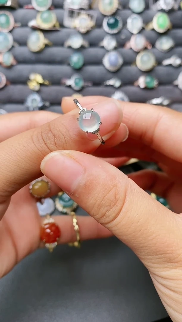 【闪购商品】翡翠戒指银S925镶嵌瑞丽市颜玉珠宝