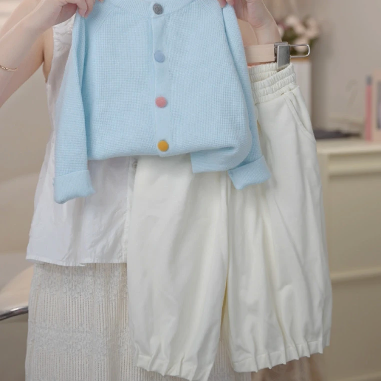 【现货】2025春季女童马卡龙蓝色百搭彩色纽扣开衫奶油色裤套装0817