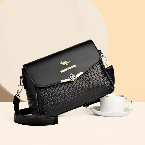 2024新款潮流女包编织秋冬时尚百搭休闲包单肩斜挎包袋鼠背包包