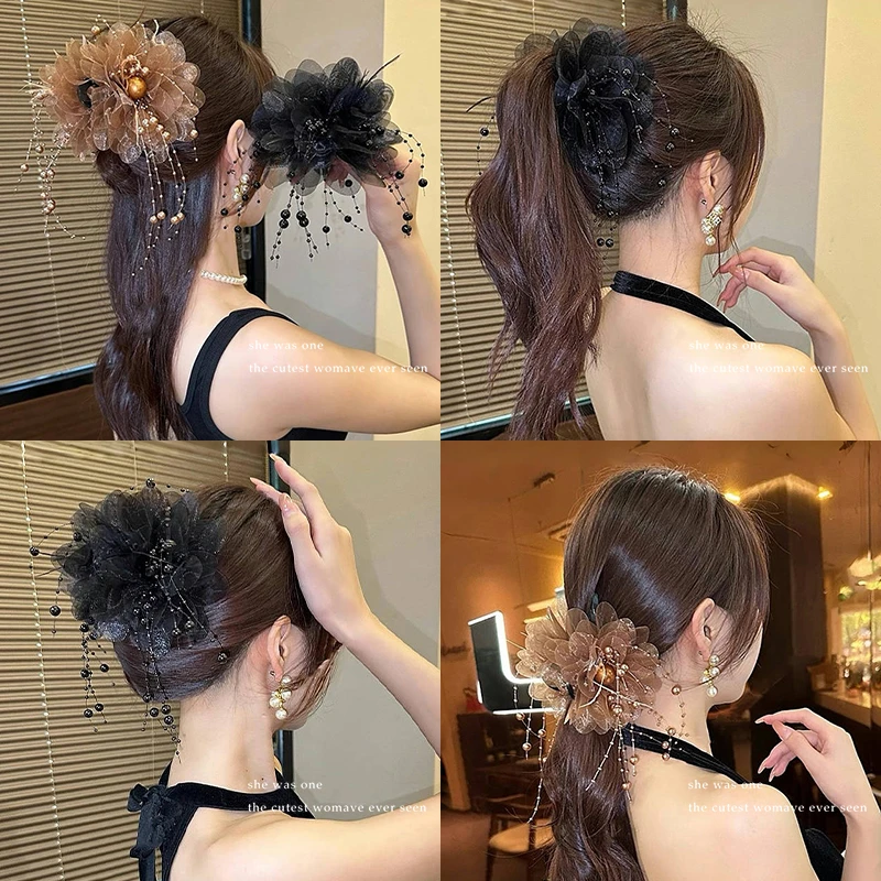 牡丹花羽毛流苏抓夹女高级感后脑勺显发量鲨鱼夹2025新款夹子头饰