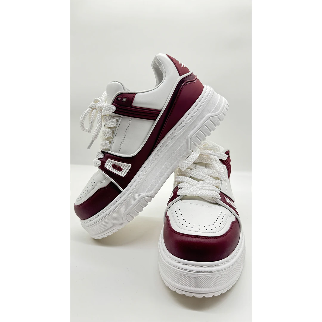 Vicwm秋季新品 原创低帮小白鞋时尚休闲百搭板鞋